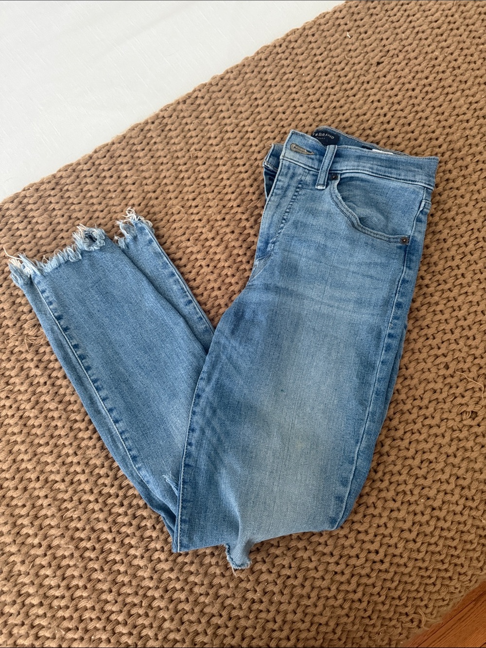 Lucky Brand Bridgette Light Wash Frayed Hem & Ripped Knee Ankle Jeans